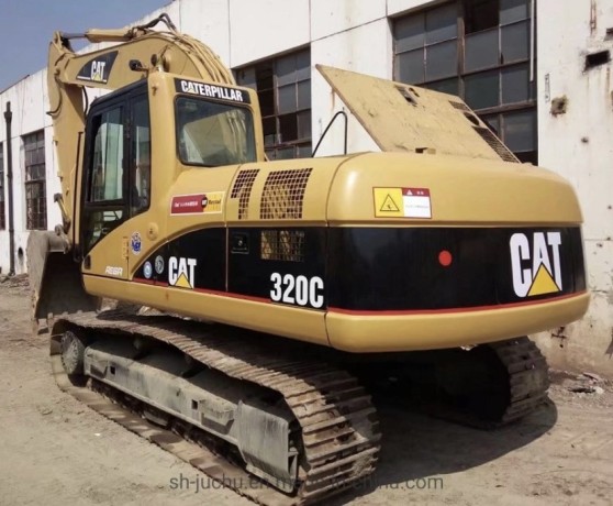 caterpillar-320-c-big-0